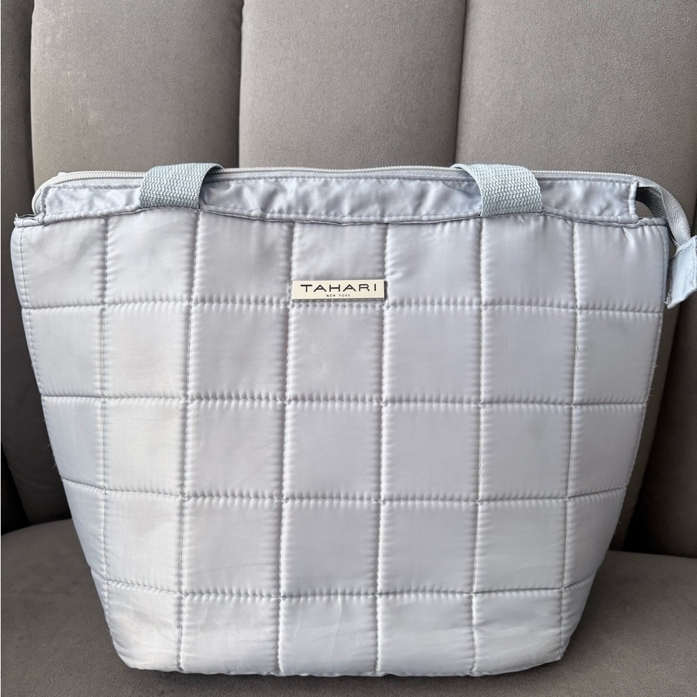 Tahari Quilted Blue Lunch Tote Bag (medium size)